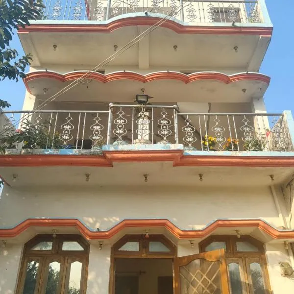 Rāmpur에 위치한 호텔 Suraj Homestay