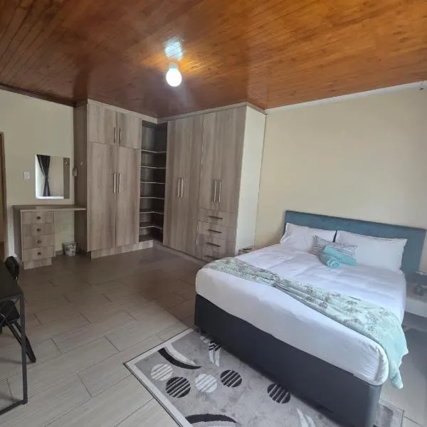 Tranquilo Guesthouse 2, hotell Ermelos