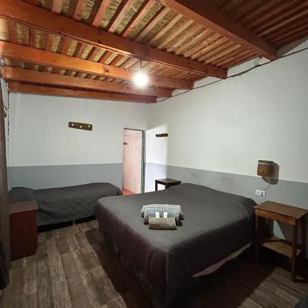 Hospedaje Don Carmelo, hotel em El Peñón