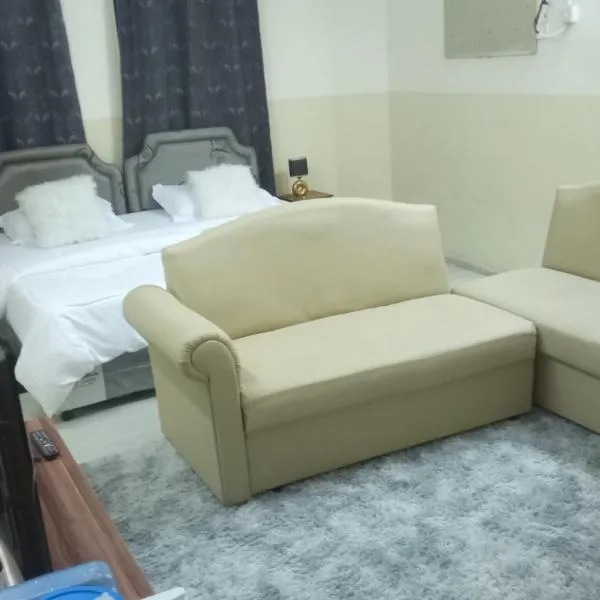 SALEM House Hostel Nizwa，尼茲瓦的飯店