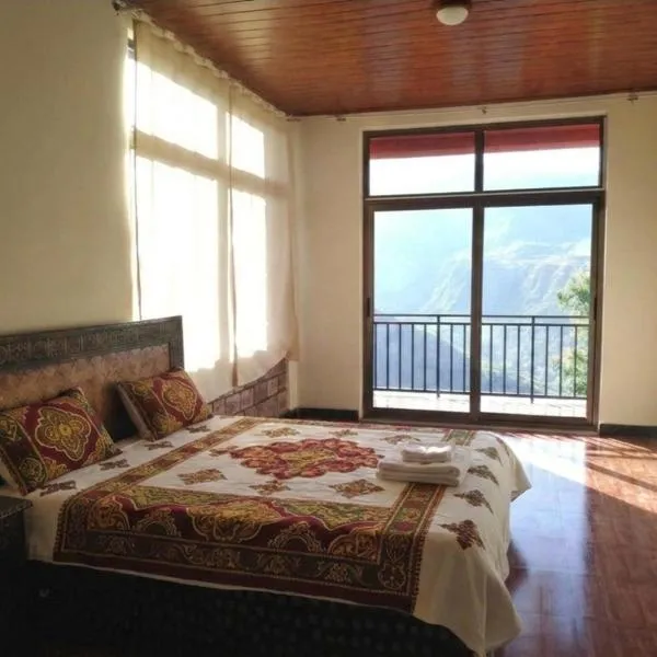 Sunrise & Sunset View Guest House & Tour、ラリベラのホテル