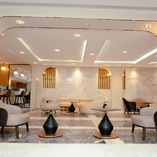 Platinum Hôtel Spa Abidjan Cocody, hotel in Bongofla