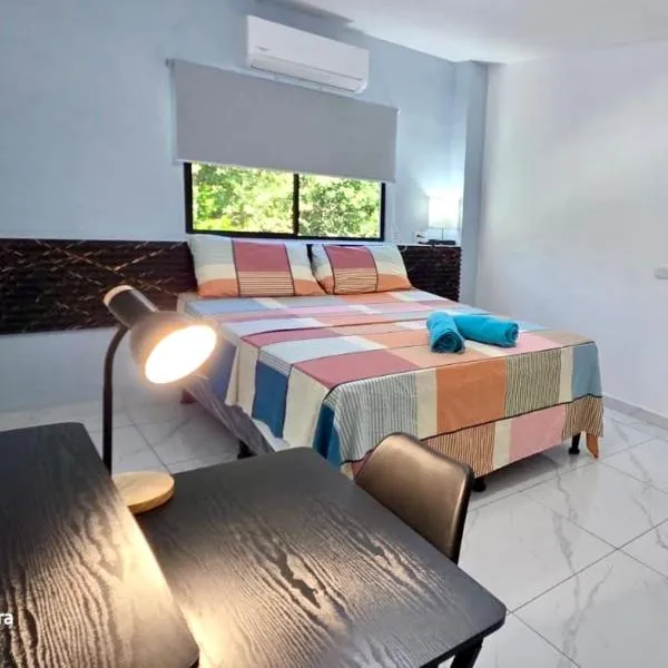 Las Flores에 위치한 호텔 Evolution Home