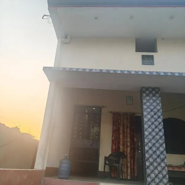 Singh Homestay, готель у місті Rāmpur