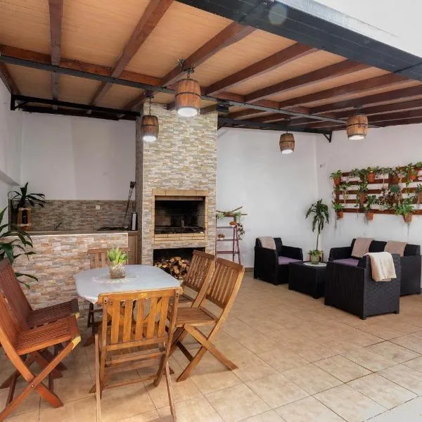 Moradia Casa Feliz, hotel en Santa Cruz