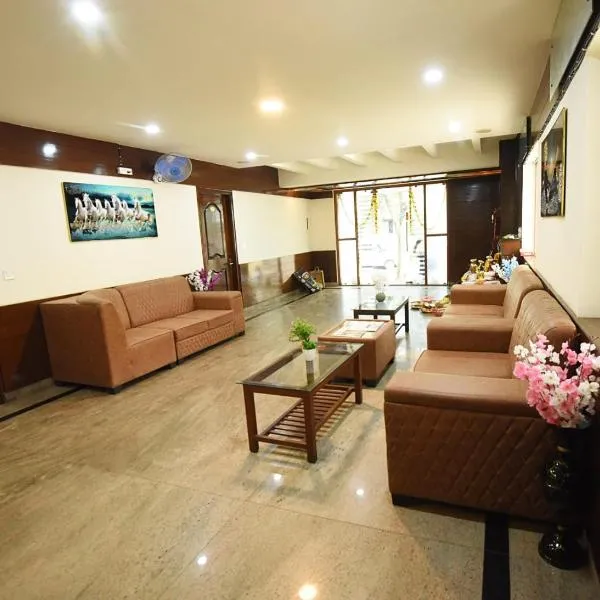 Laavish 7 Hotel, Hotel in Bangalore