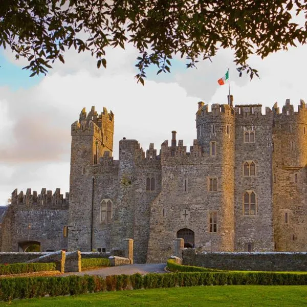 Kilkea Castle, отель в городе Kilkea