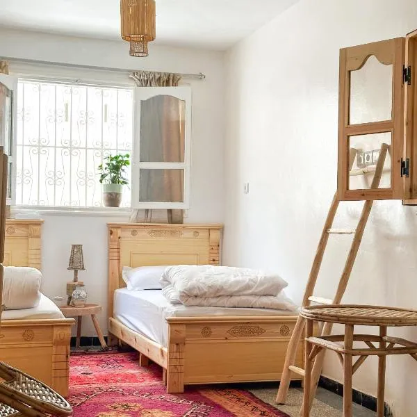 Surf and Stay Anza - Surf Territory, hotel ad Agadir