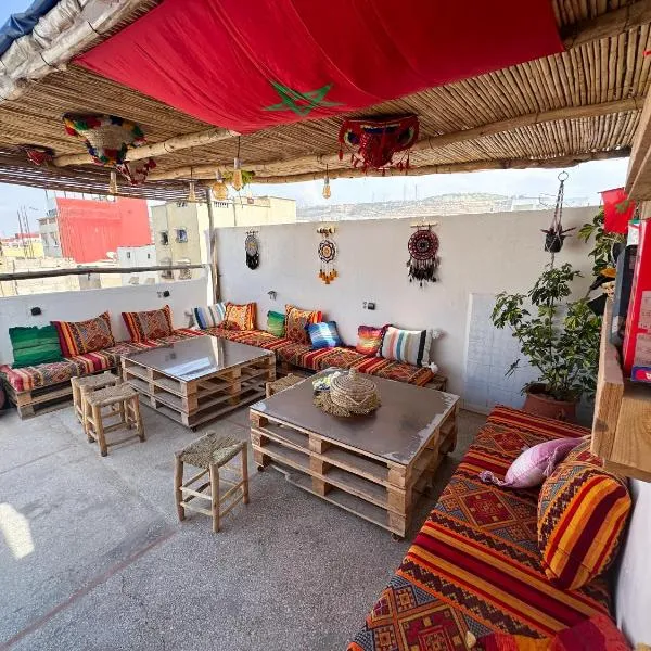Jurassic Surf House Anza, hotelli kohteessa Agadir