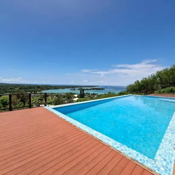 Golden Palm Apartment with overlooking view โรงแรมในพอร์ตวิลา