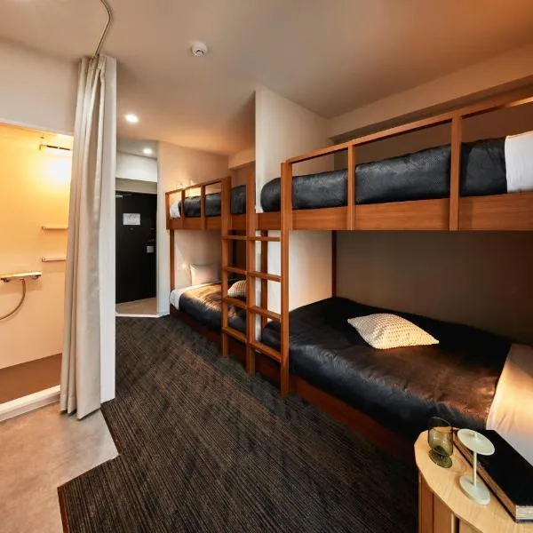 Moat Inside Tenjin, hotel a Fukuoka