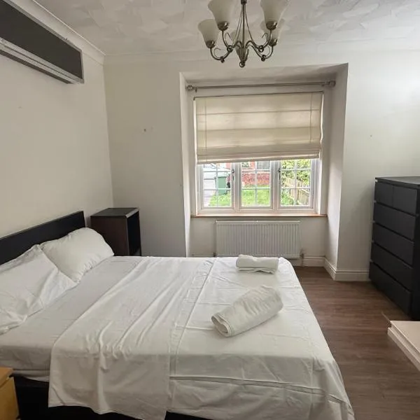 22 Wilmer House Town Stay, hotel Eastleigh-ben