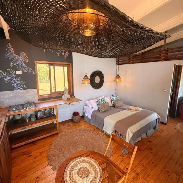 Tiny House Al lado del río, hotel in Linares