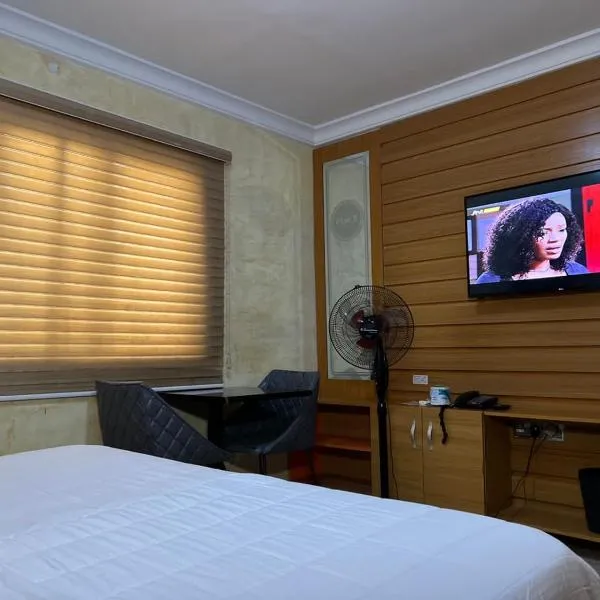 Plot1 Suits, hotel in Ibadan