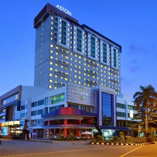 Aston Solo Hotel, hotel i Surakarta