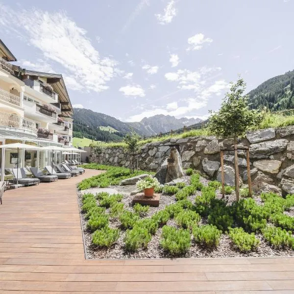 Traumhotel Alpina - 4 Sterne Superior Luxushotel, hotel a Gerlos