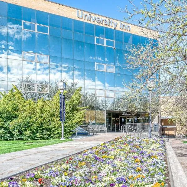 Logan में, होटल University Inn