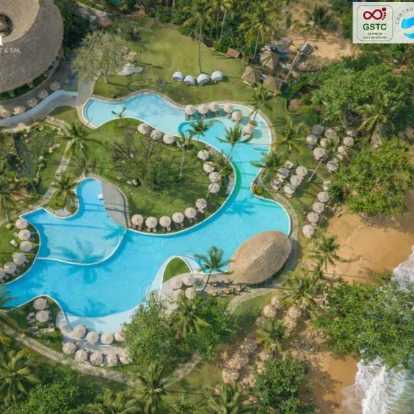 Eden Beach Khao Lak Resort & Spa、カオラックのホテル