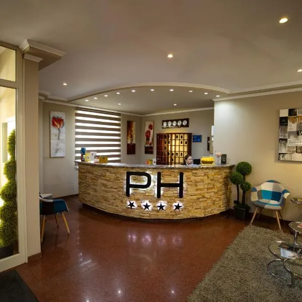 Hotel Pushkin, hotel a Oral
