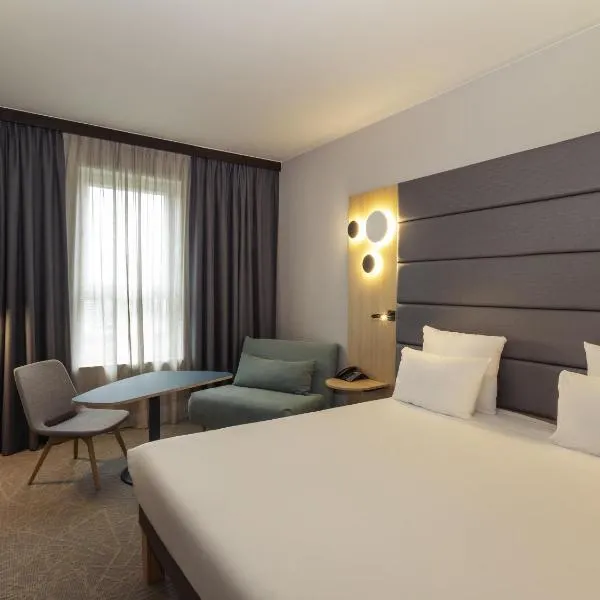 Novotel Brussels Centre Midi, отель в Брюсселе