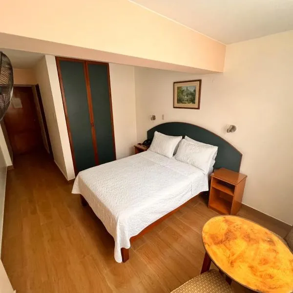 Hotel Anthony's, hotel v destinácii Lima