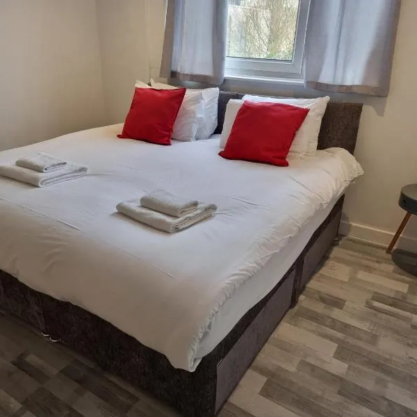 Away Home, hotel in London