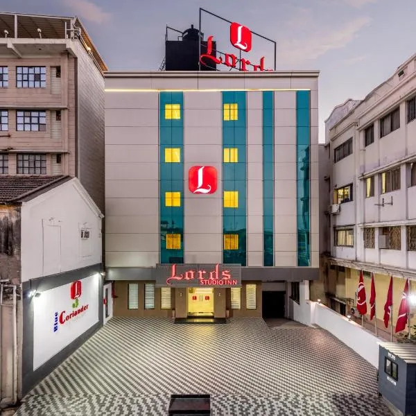 Lords Studio Inn, Jamnagar, отель в городе Джамнагар