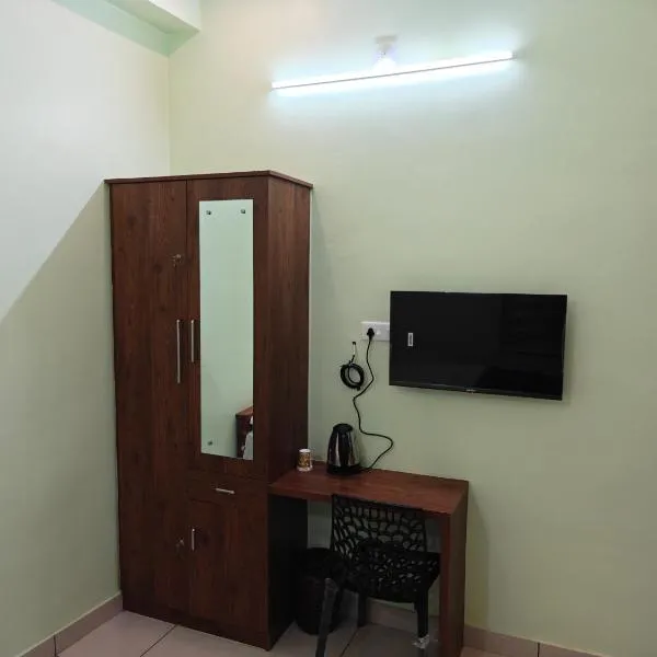 Sivasakthi Inn, ξενοδοχείο σε Trivandrum