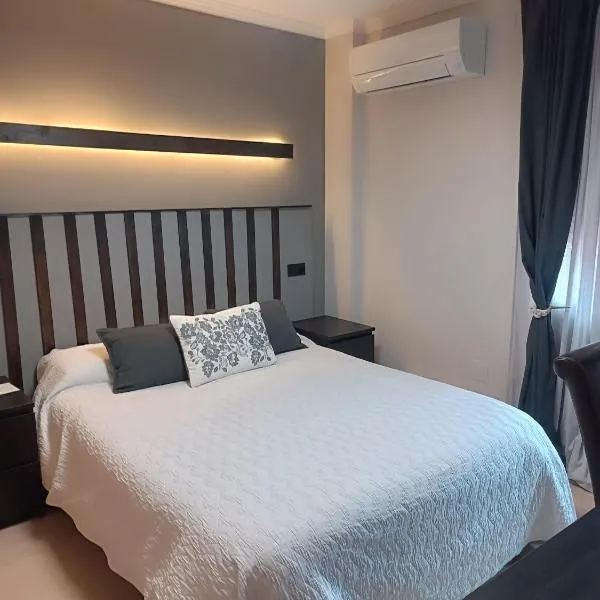 Motel Mary, hotel v mestu Jávea