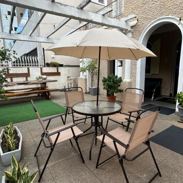 Nuhh Café & Hostel, hotel din Belo Horizonte