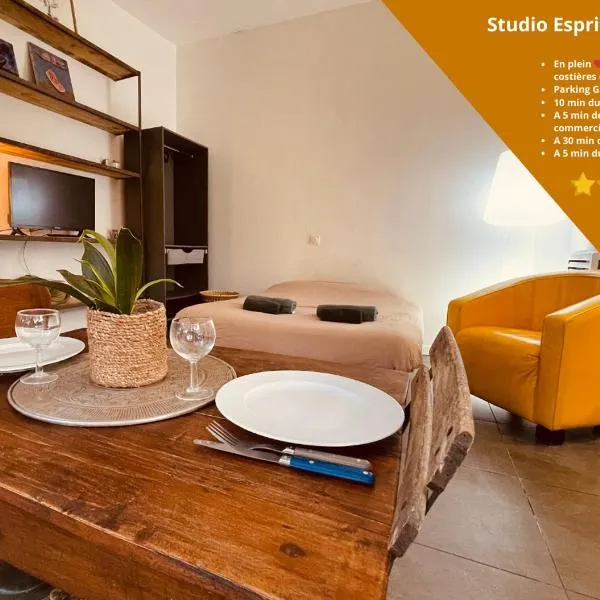 Charmant studio loft - Mas Bois Fontaine, hotel a Nîmes