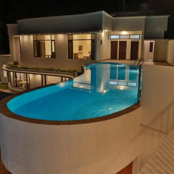 Serene Aqua Hills, hótel í Kozhikode