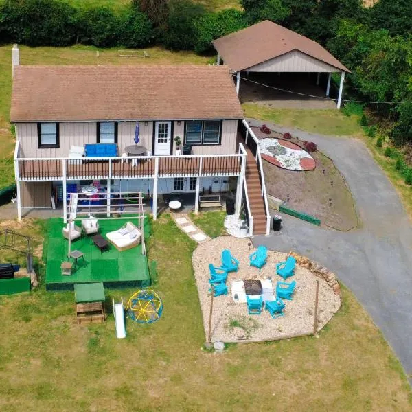 Family Mountain Escape l Views l Near Homestead, hotel i Hot Springs