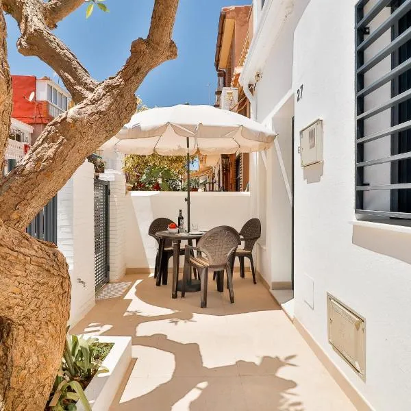 C04 - El Palo Beach 2 Bedroom Apartment, Hotel in Málaga