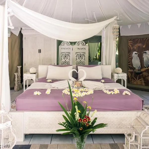 Sandat Glamping Tents, מלון באובוד