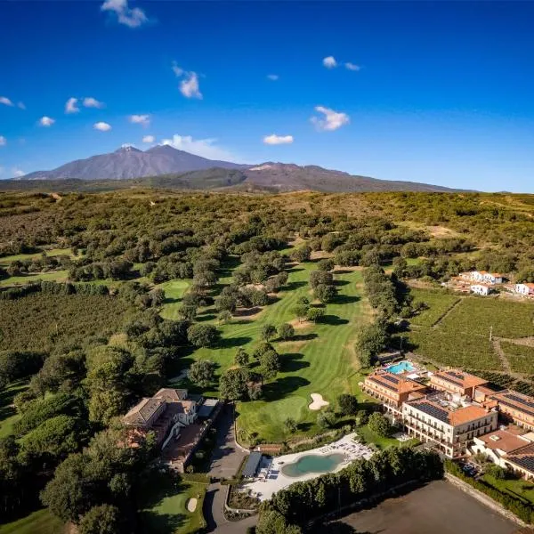 Picciolo Etna Golf Resort & Spa, Curio Collection by Hilton, hotel a Castiglione di Sicilia