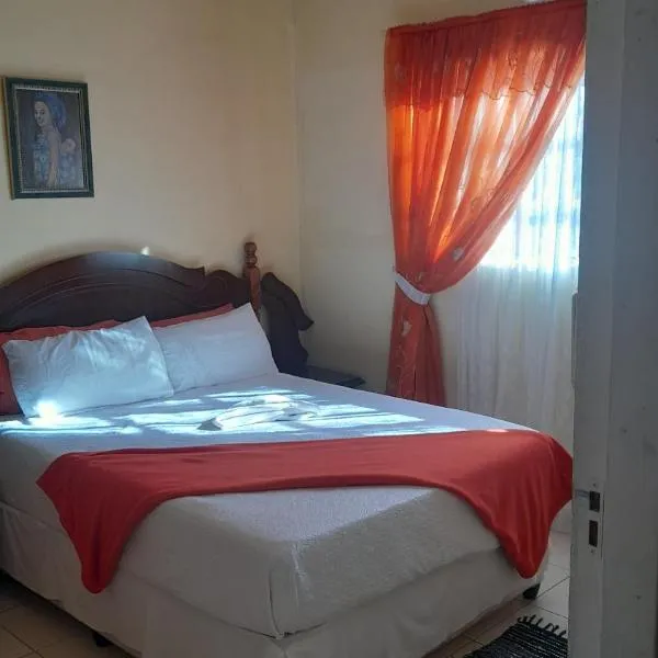 Philly-Wen Guesthouse, hotel em Schweizer-Reineke