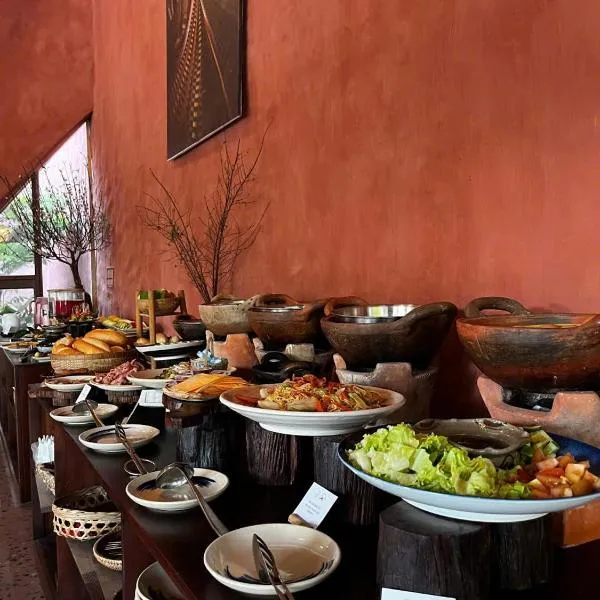 Mekong Silt Ecolodge - Pool & Half-Board Included, hotel a Can Tho