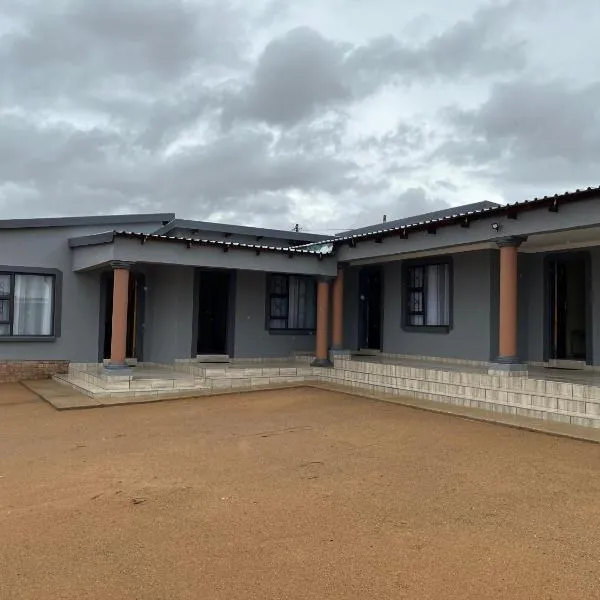 The Arrose Guest House, hotel u gradu Kwamhlanga