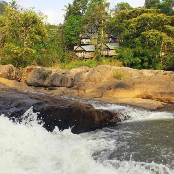 Moselberg Riverside Cottages, hotel a Munnar