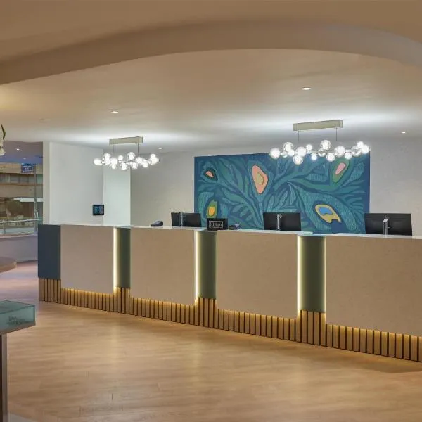 DoubleTree by Hilton Rotterdam Centre, ξενοδοχείο στο Ρότερνταμ