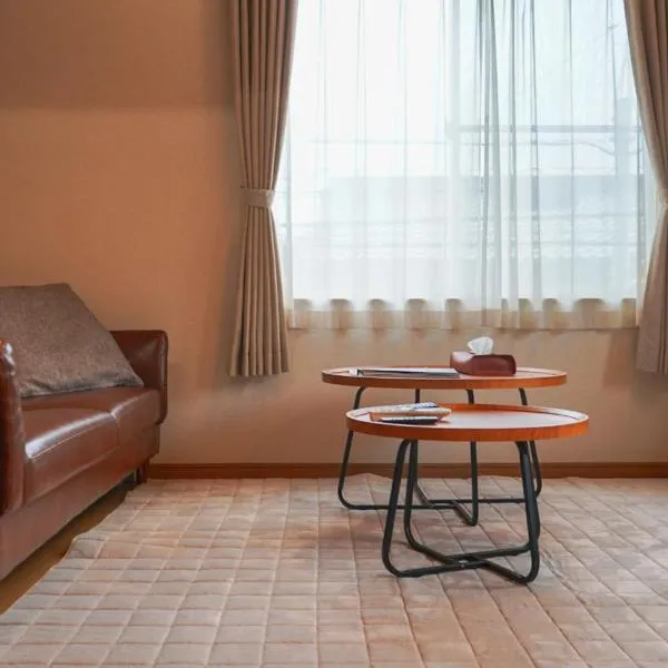 TENT OKAYAMA - 3 Bedrooms, 100m2 Private Home for Max 8 people, Ideal for Families and Groups, hotel a Hokancho