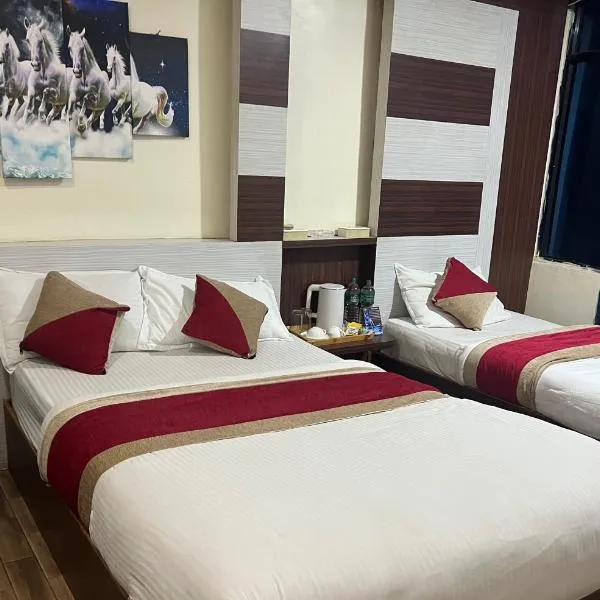Hotel Atithi, hotel u gradu Surkhet