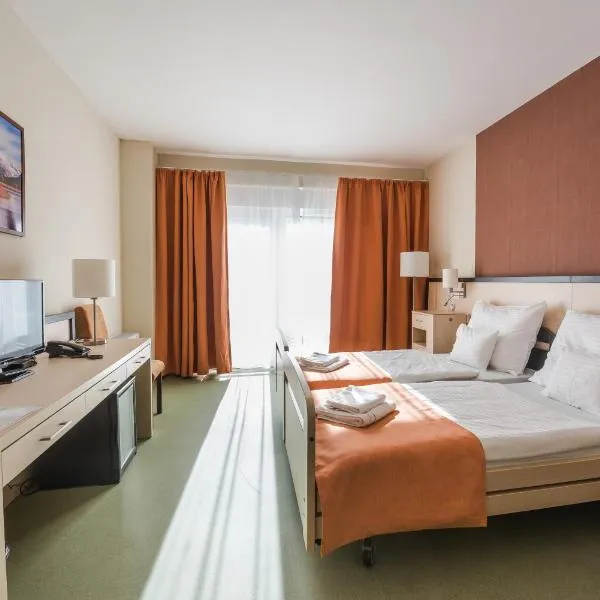 Harkányi Psoriasis Centrum, hotel en Harkány