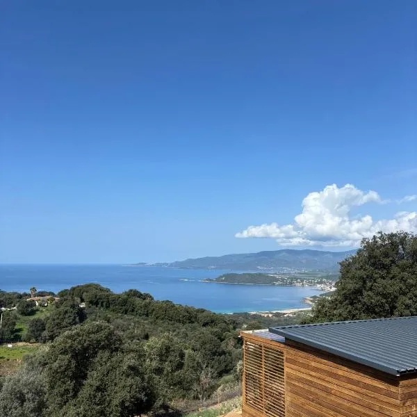 Concept Location Tiny House, hotell i Calcatoggio