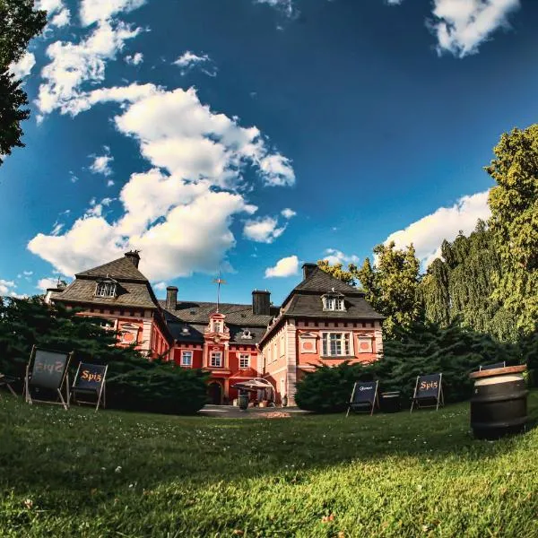 Pałac Spiż Miłków koło Karpacza, hotel din Karpacz