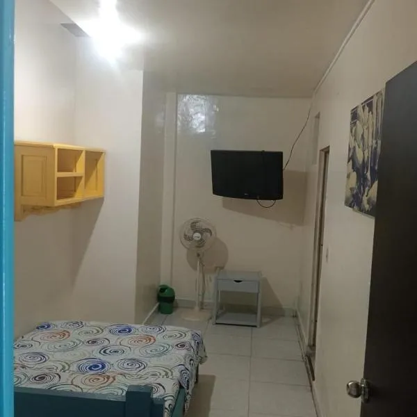 Hotel Danubio Azul، فندق في يوبال