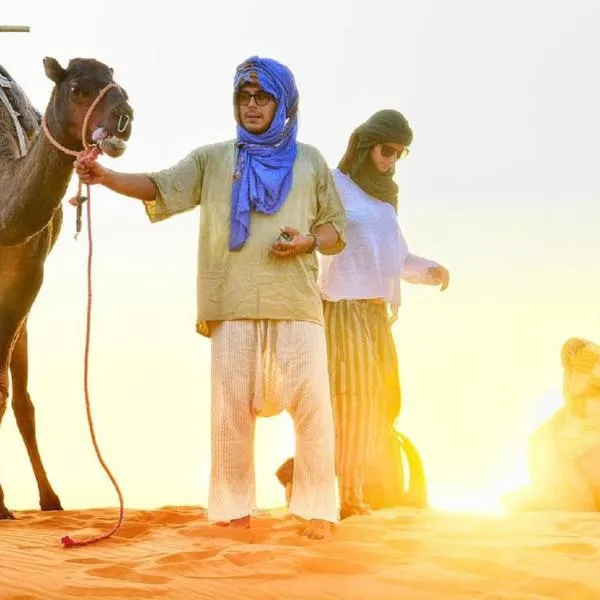 Zahra Desert Luxury Camp, hotelli kohteessa Merzouga