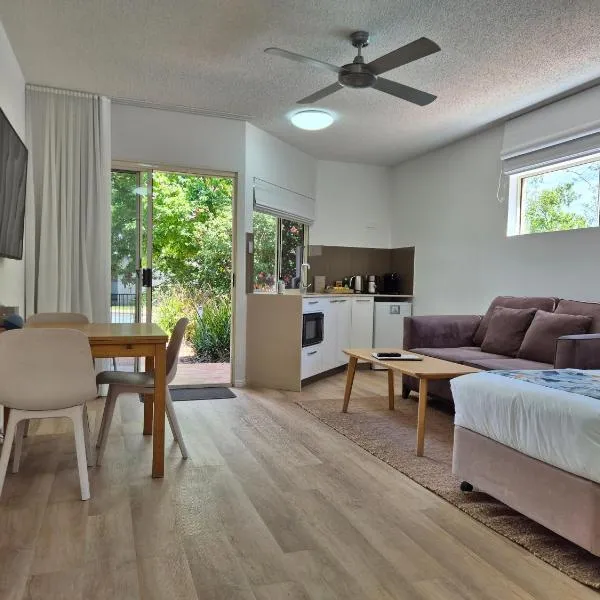 Noosa Sun - On the Noosa River, hotel i Noosaville