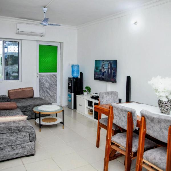 Affordable 2 BR Apartment near Stone Town, Migombani